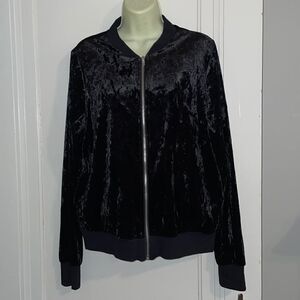 ‎Chris & Carol black velvet bomber jacket